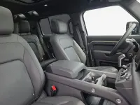 Gebraucht Land Rover Defender HSE Dynamic 300 PS (220 kW) 2026 Grün SUV
