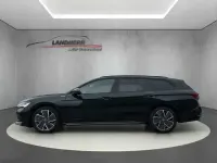 Używany Skoda Superb 193 KM (141 kW) 2025 Czarny Kombi