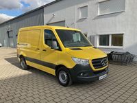 Gebraucht Mercedes Sprinter 163 PS (119 kW) 2019 Calcitgelb Van
