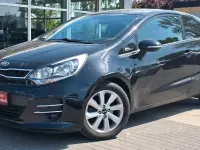 Gebraucht Kia Rio 109 PS (80 kW) 2016 Schwarz Kleinwagen
