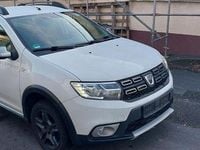 Gebraucht Dacia Sandero Stepway 90 PS (66 kW) 2017 Weiß SUV