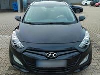 Gebraucht Hyundai i30 135 PS (99 kW) 2013 Schwarz Kombi