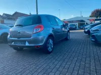 Gebraucht Renault Clio 75 PS (55 kW) 2012 Grau Kleinwagen