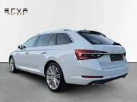 Gebraucht Skoda Superb LAURIN & KLEMENT 150 PS (110 kW) 2023 Weiß Kombi