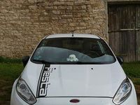 Gebraucht Ford Fiesta ST 182 PS (133 kW) 2014 Weiß Limousine