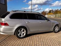 Gebraucht BMW 525 197 PS (144 kW) 2009 Grau Kombi
