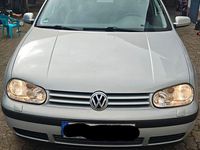 Gebraucht VW Golf IV Basis 105 PS (77 kW) 2000 Silber Limousine