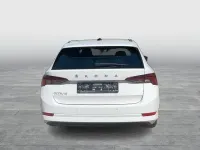 Gebraucht Skoda Octavia Style 116 PS (85 kW) 2023 Weiß Kombi