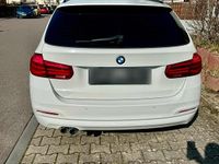 Gebraucht BMW 320 190 PS (139 kW) 2018 Weiß Kombi
