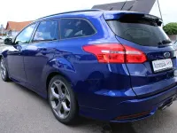 Gebraucht Ford Focus ST 185 PS (136 kW) 2015 Blau Limousine