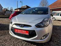 Gebraucht Hyundai ix20 Edition 90 PS (66 kW) 2012 Sleek silver Kleinwagen