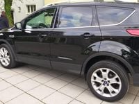 Usata Ford Kuga 103 CV (75 kW) 2014 Nero SUV