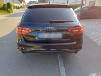 Gebraucht Audi A4 Comfort 204 PS (150 kW) 2014 Schwarz Kombi