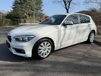 Gebraucht BMW 118 Advantage 150 PS (110 kW) 2017 Weiß Kleinwagen