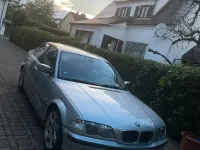Gebraucht BMW 323 Sport Line 170 PS (125 kW) 1999 Silber Limousine