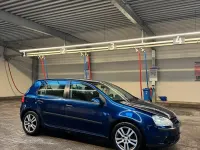 Gebraucht VW Golf IV 105 PS (77 kW) 2005 Blau Limousine