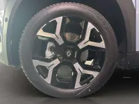 Neu Renault 4 E-Tech Komfort 110 kW (150 PS) 2026 Kumulus blau mit schwarzem dac SUV