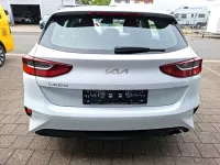 Gebraucht Kia Ceed Vision 160 PS (117 kW) 2022 Weiß Kleinwagen