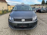 gebraucht VW Sharan Highline XENON-ACC-SPUR-NAVI-DAB-KAM-ALU