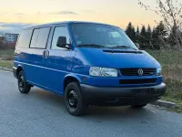 Second-hand VW Caravelle 102 CP (75 kW) 2002 Albastru Van