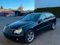 Gebraucht Mercedes C200 122 PS (89 kW) 2004 Schwarz Kombi