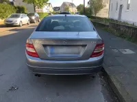 Gebraucht Mercedes C200 136 PS (100 kW) 2009 Grau Limousine