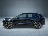 Gebraucht Audi e-tron 225 kW (306 PS) 2026 Schwarz (mythosschwarz) SUV