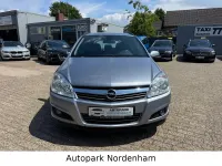 Gebraucht Opel Astra Edition 140 PS (102 kW) 2007 Silber Limousine