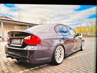 Gebraucht BMW 320 150 PS (110 kW) 2005 Grau Limousine