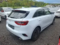 Neu Kia Ceed 140 PS (102 kW) 2025 Weiß Kleinwagen