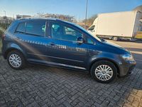 Gebraucht VW Golf Plus Cross 105 PS (77 kW) 2011 Grau Van / Kleinbus