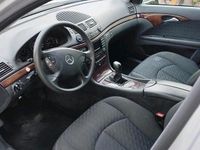 Gebraucht Mercedes E200 120 PS (88 kW) 2003 Grau Kombi