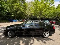 Gebraucht BMW 318 143 PS (105 kW) 2011 Schwarz Limousine