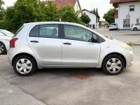 Gebraucht Toyota Yaris Cool 87 PS (63 kW) 2010 Silber Kleinwagen