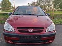 Second-hand Hyundai Getz 97 CP (71 kW) 2009 Roșu Hatchback