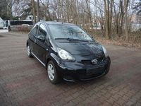 Gebraucht Toyota Aygo 68 PS (50 kW) 2010 Schwarz Kleinwagen