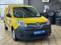 Gebraucht Renault Rapid 75 PS (55 kW) 2018 Gelb Limousine