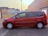 Gebraucht VW Touran 150 PS (110 kW) 2011 Rot Van / Kleinbus