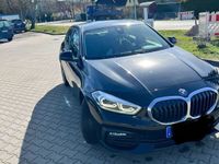 gebraucht BMW 118 i Hatch/ Advantage LED ERSTER BESITZER