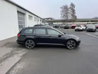 Gebraucht VW Passat R-line 150 PS (110 kW) 2021 Schwarz Kombi