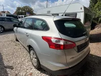 Gebraucht Ford Focus Trend 105 PS (77 kW) 2012 Silber Limousine