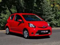 Gebraucht Toyota Aygo Cool 68 PS (50 kW) 2012 Rot Kleinwagen