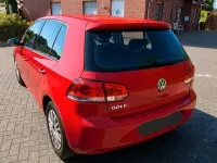Gebraucht VW Golf VI Trendline 80 PS (58 kW) 2009 Rot Kleinwagen
