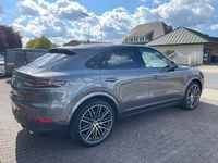 Gebraucht Porsche Cayenne 441 PS (324 kW) 2020 Grau SUV