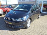 Gebraucht VW Touran 116 PS (85 kW) 2019 Schwarz Van / Kleinbus