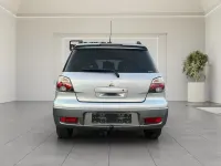 Gebraucht Mitsubishi Outlander Intense 160 PS (117 kW) 2005 Silber SUV