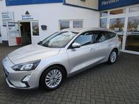 Gebraucht Ford Focus Titanium 125 PS (91 kW) 2021 Silber Limousine
