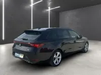 Używany Seat Leon FR 150 KM (110 kW) 2023 Czarny Kombi