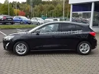 Używany Ford Focus Cool & Connect 125 KM (91 kW) 2021 Czarny Sedan/Limuzyna