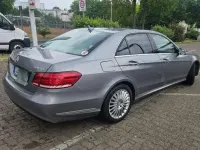 Gebraucht Mercedes E300 Avantgarde 232 PS (170 kW) 2013 Grau Limousine